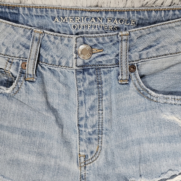 AMERICAN EAGLE | TOMGIRL DESTROYED 100% COTTON LOOSE FIT SKINNY JEANS - Picture 9 of 12